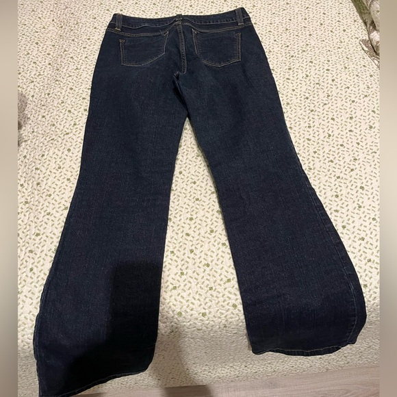 DKNY SOHO Dark Wash Women’s Bootcut Jeans, Size 8 - Picture 7 of 16